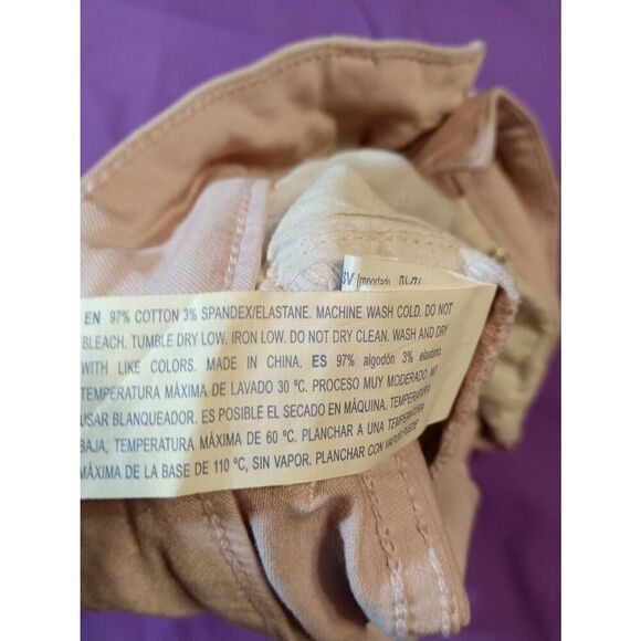 Forever 21 Denim Shorts - Size: 27 (0680) - Picture 5 of 6